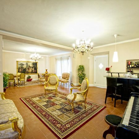 Boutique Hotel L'Imperatrice Фояно-делла-Кьяна Экстерьер фото